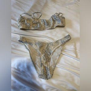 Triangl Bikini Set